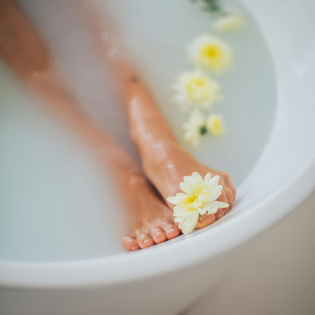 Three New Ways to Unwind: Meet Our New Soothing Soak Scents
