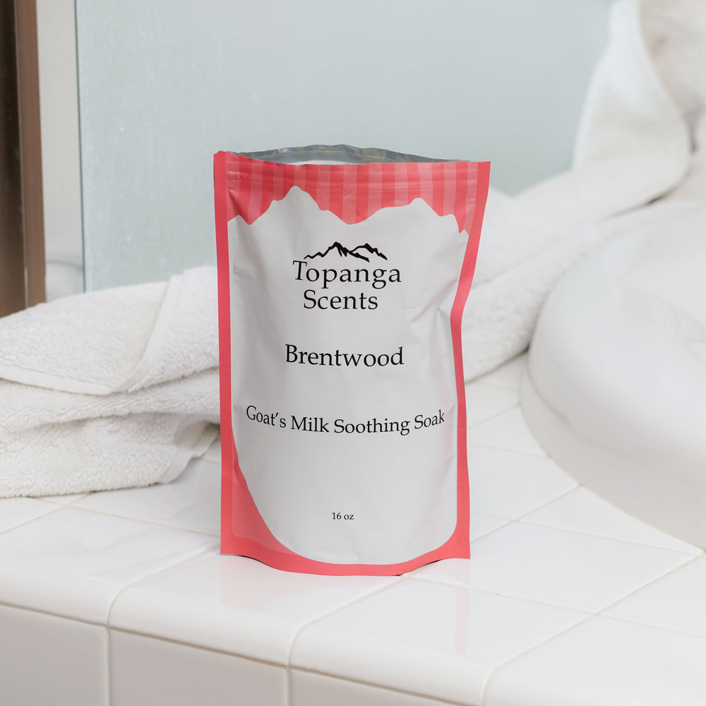 
                
                    Load image into Gallery viewer, 16 oz. Brentwood Goat&amp;#39;s Milk Soothing Soak
                
            